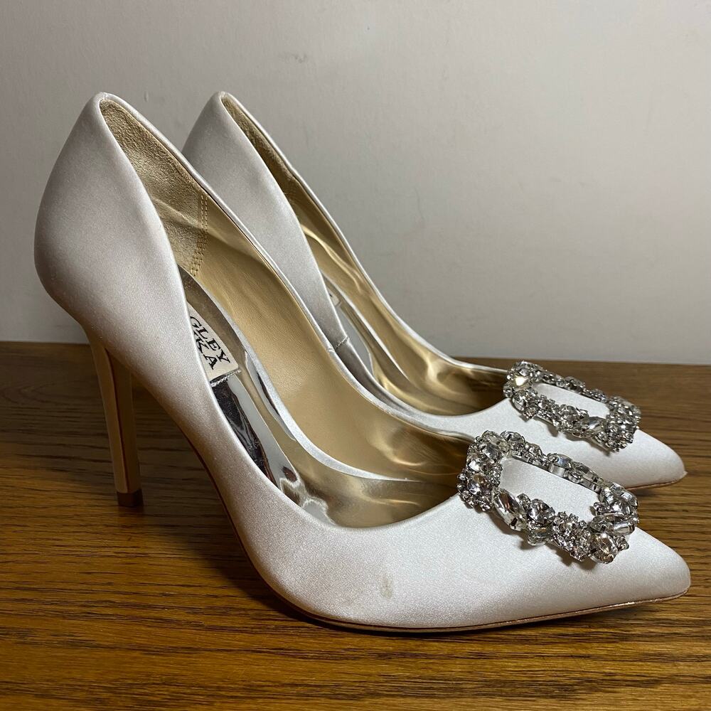 Badgley Mischka Collection Cher Crystal Embellished Pump Stiletto High Heels 5.5